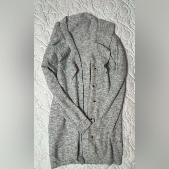 SHEIN Gray Ruffle Cardigan - Picture 3 of 7